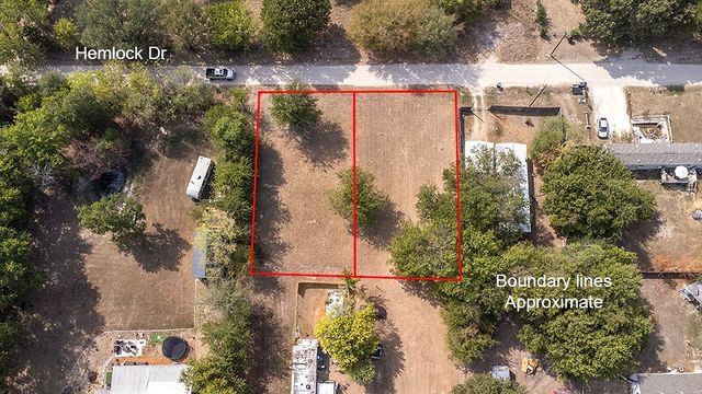 1012 Hemlock Drive, West Tawakoni, TX 75474