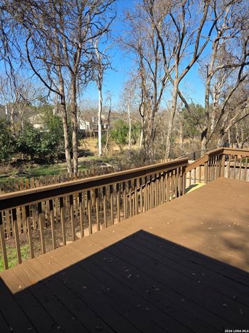 8642 Park Olympia, Universal City, TX 78148