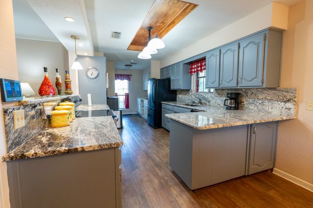 502 County Road 2610, Bonham, TX 75418
