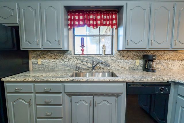 502 County Road 2610, Bonham, TX 75418