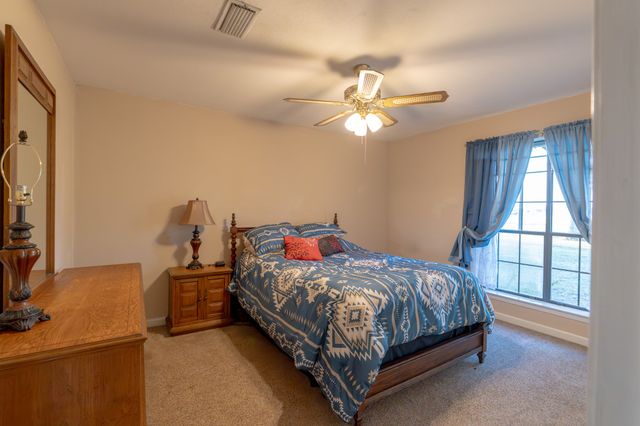 502 County Road 2610, Bonham, TX 75418