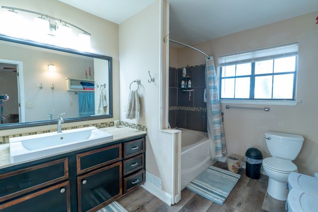 502 County Road 2610, Bonham, TX 75418