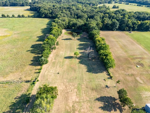 502 County Road 2610, Bonham, TX 75418