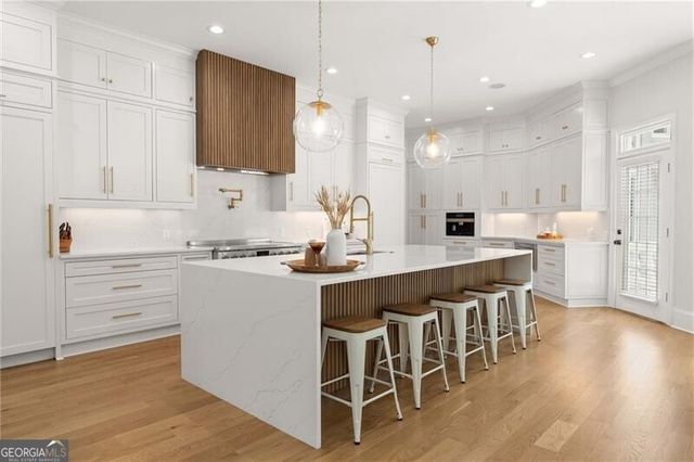 955 Tiverton Lane, Johns Creek, GA 30022
