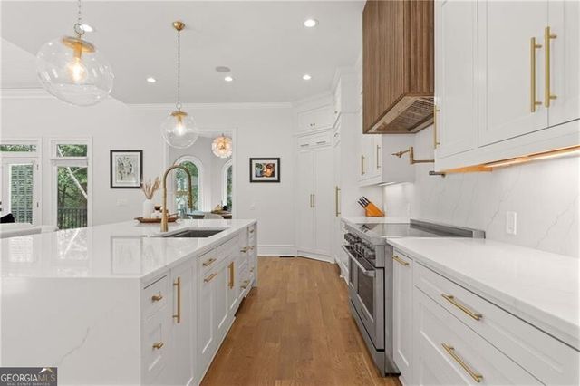955 Tiverton Lane, Johns Creek, GA 30022