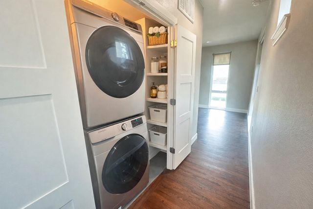 2016 N Fitzhugh Avenue 101, Dallas, TX 75204