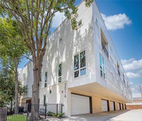 2016 N Fitzhugh Avenue 101, Dallas, TX 75204