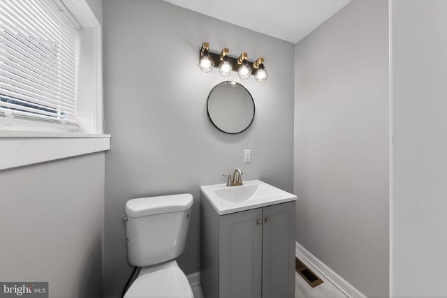 2504 N JEFFERSON ST, Wilmington, DE 19802