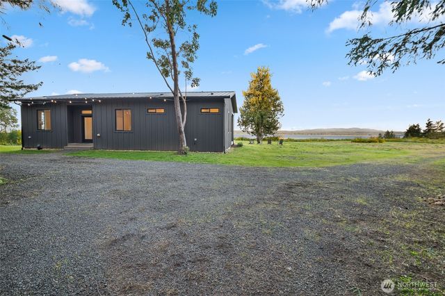 346 Buena Vista Way, Brinnon, WA 98320