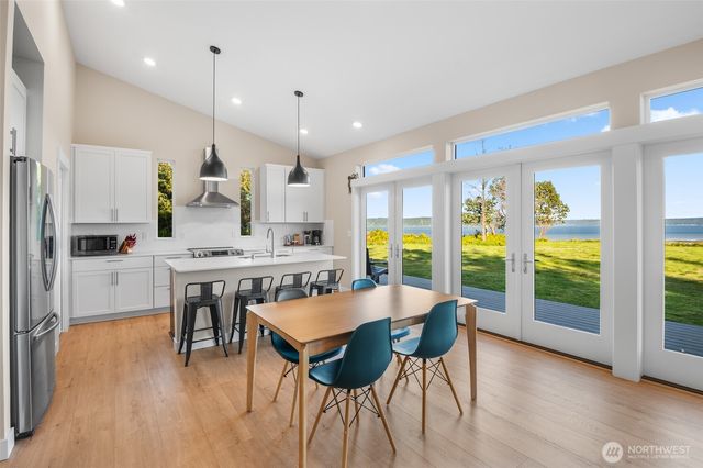 346 Buena Vista Way, Brinnon, WA 98320