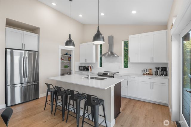 346 Buena Vista Way, Brinnon, WA 98320
