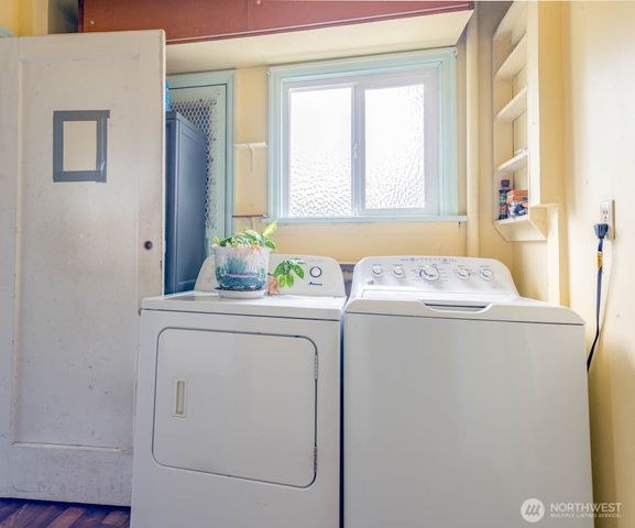 1121 Dill Way W, Bremerton, WA 98312
