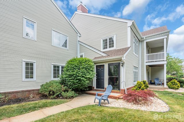 90 Winthrop Road, Monroe, NJ 08831