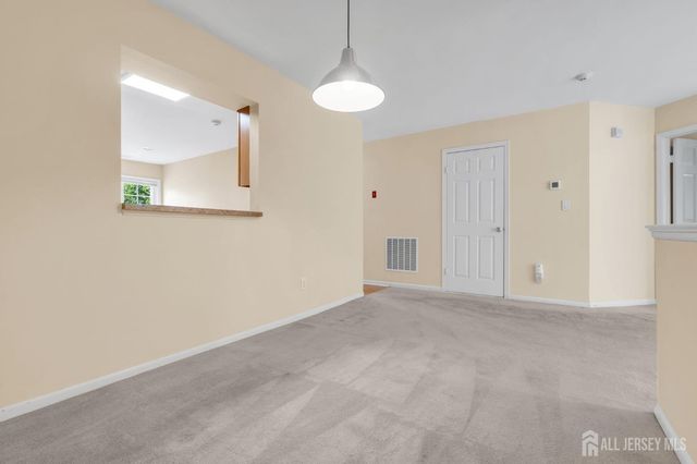 90 Winthrop Road, Monroe, NJ 08831