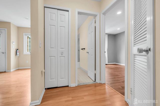 90 Winthrop Road, Monroe, NJ 08831