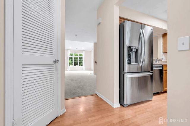 90 Winthrop Road, Monroe, NJ 08831