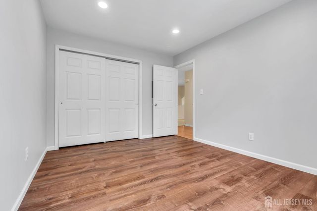90 Winthrop Road, Monroe, NJ 08831