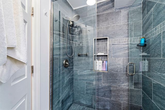 7709 W ADDISON Street, Chicago, IL 60634