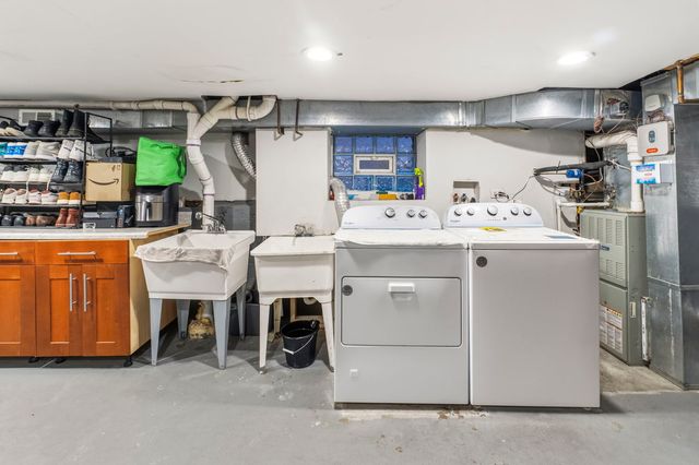 7709 W ADDISON Street, Chicago, IL 60634