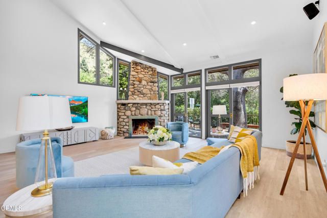 684 Orange Drive, Sierra Madre, CA 91024