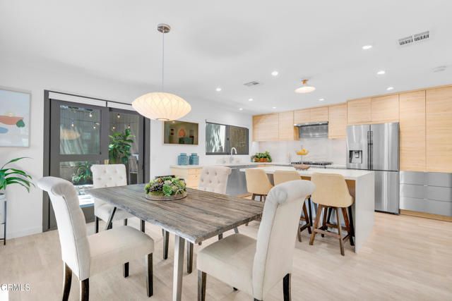 684 Orange Drive, Sierra Madre, CA 91024