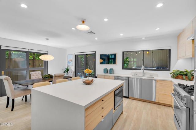 684 Orange Drive, Sierra Madre, CA 91024