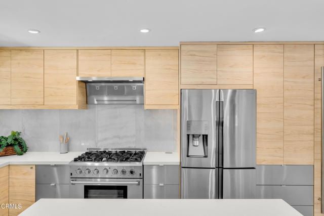 684 Orange Drive, Sierra Madre, CA 91024