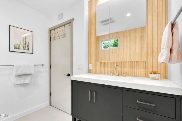 684 Orange Drive, Sierra Madre, CA 91024