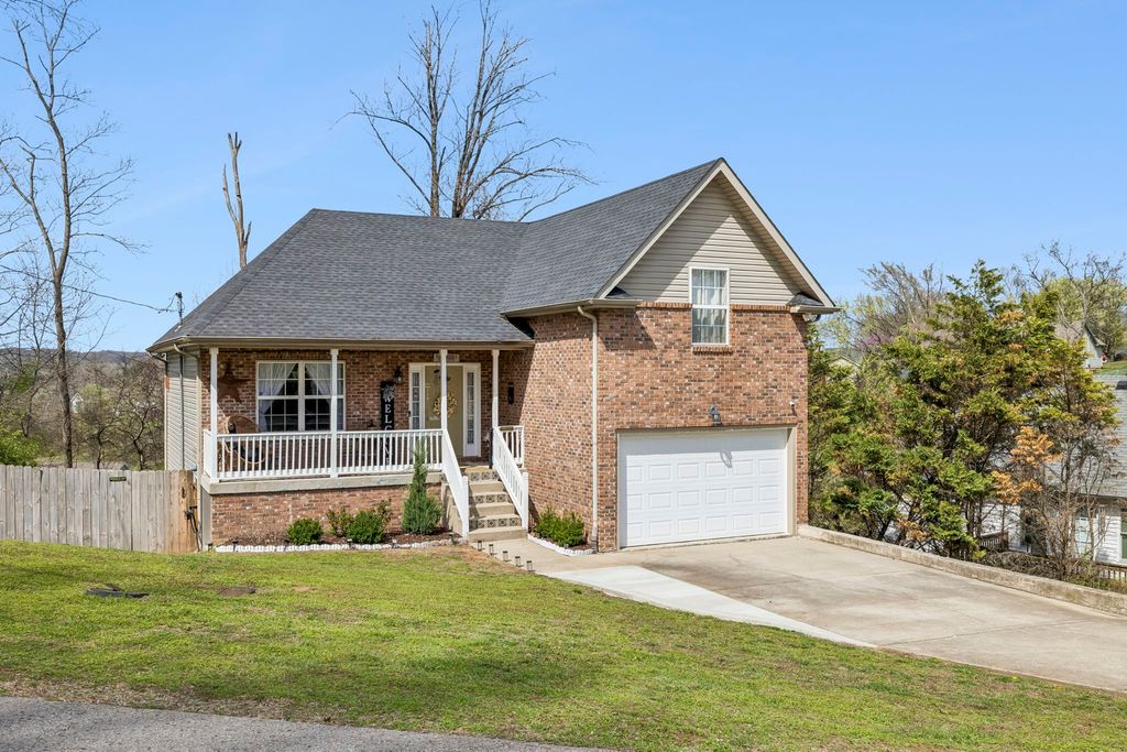 130 Overlook Trl, Goodlettsville, TN 37072