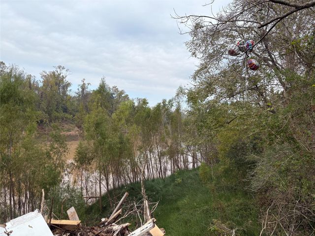 000000 Cr-42, Rosharon, TX 77583