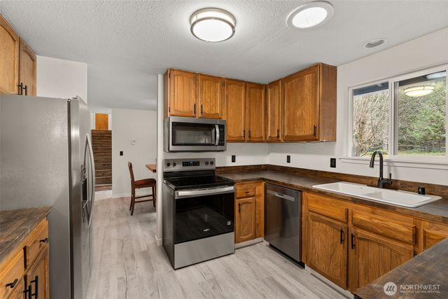 7340 127th Avenue SW, Olympia, WA 98512