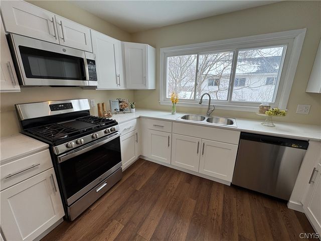 377 Lillian Avenue 79, Syracuse, NY 13206