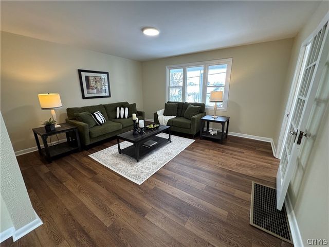 377 Lillian Avenue 79, Syracuse, NY 13206