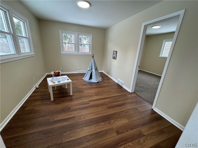 377 Lillian Avenue 79, Syracuse, NY 13206