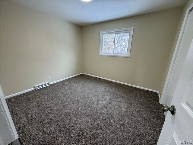 377 Lillian Avenue 79, Syracuse, NY 13206