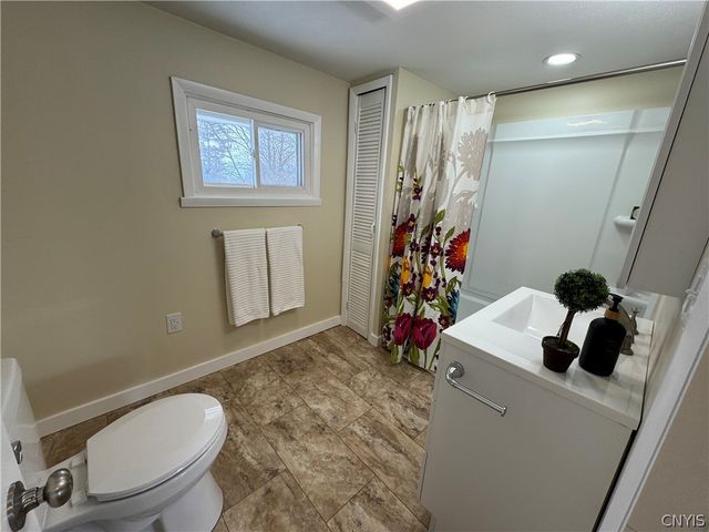 377 Lillian Avenue 79, Syracuse, NY 13206