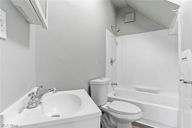 3359 E 65th Street, Cleveland, OH 44127