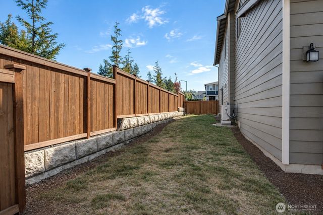 4924 87th Drive NE, Marysville, WA 98270