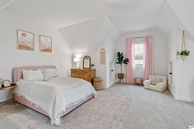 2216 OLD GOULD RUN, Hoover, AL 35244