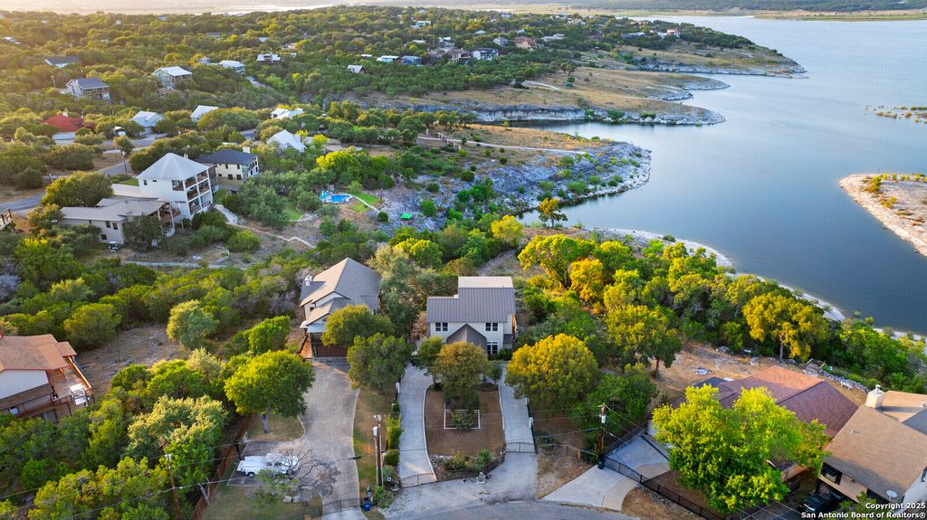 361 Riviera Dr., Canyon Lake, TX 78133