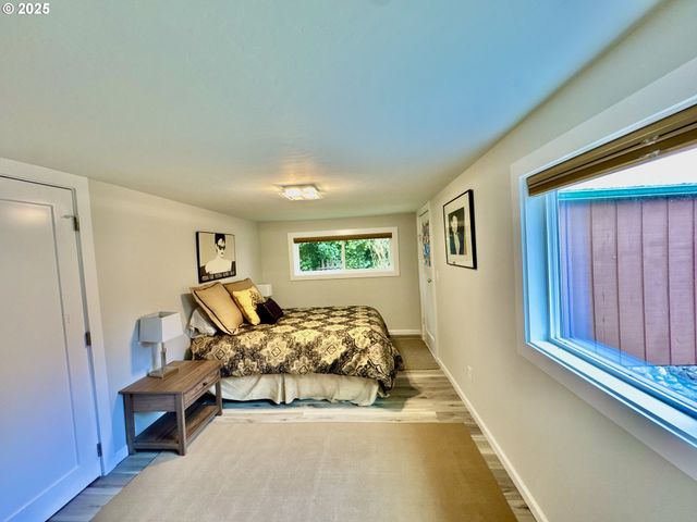 99268 WINCHUCK RIVER Rd, Brookings, OR 97415