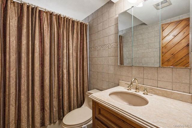 78-06 160th Avenue, Howard Beach, NY 11414