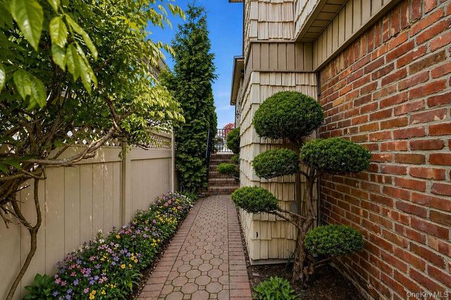 78-06 160th Avenue, Howard Beach, NY 11414