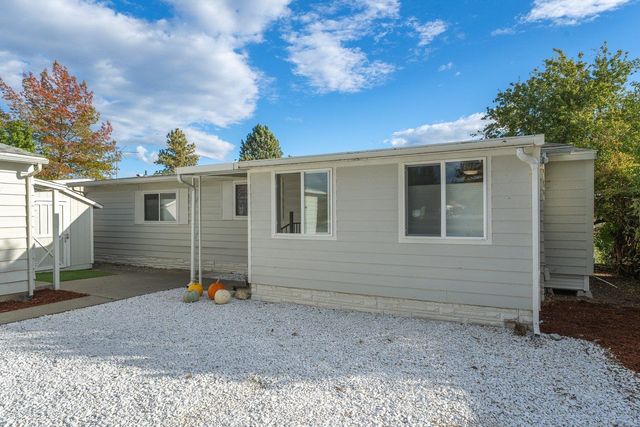 18924 E Montgomery Dr, Otis Orchards, WA 99027