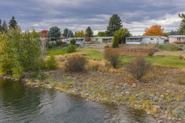 18924 E Montgomery Dr, Otis Orchards, WA 99027