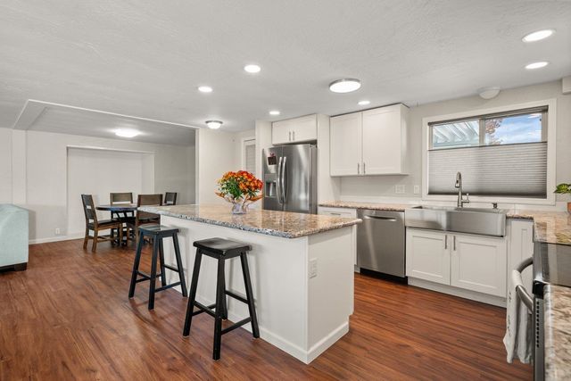 18924 E Montgomery Dr, Otis Orchards, WA 99027