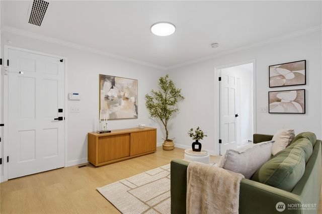 1705 NE 130th Place, Seattle, WA 98125