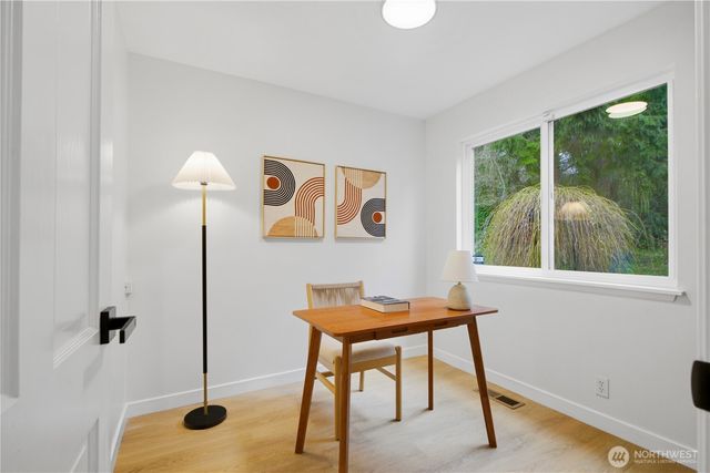 1705 NE 130th Place, Seattle, WA 98125