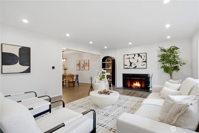 1705 NE 130th Place, Seattle, WA 98125