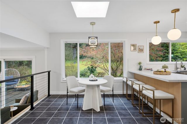 1705 NE 130th Place, Seattle, WA 98125